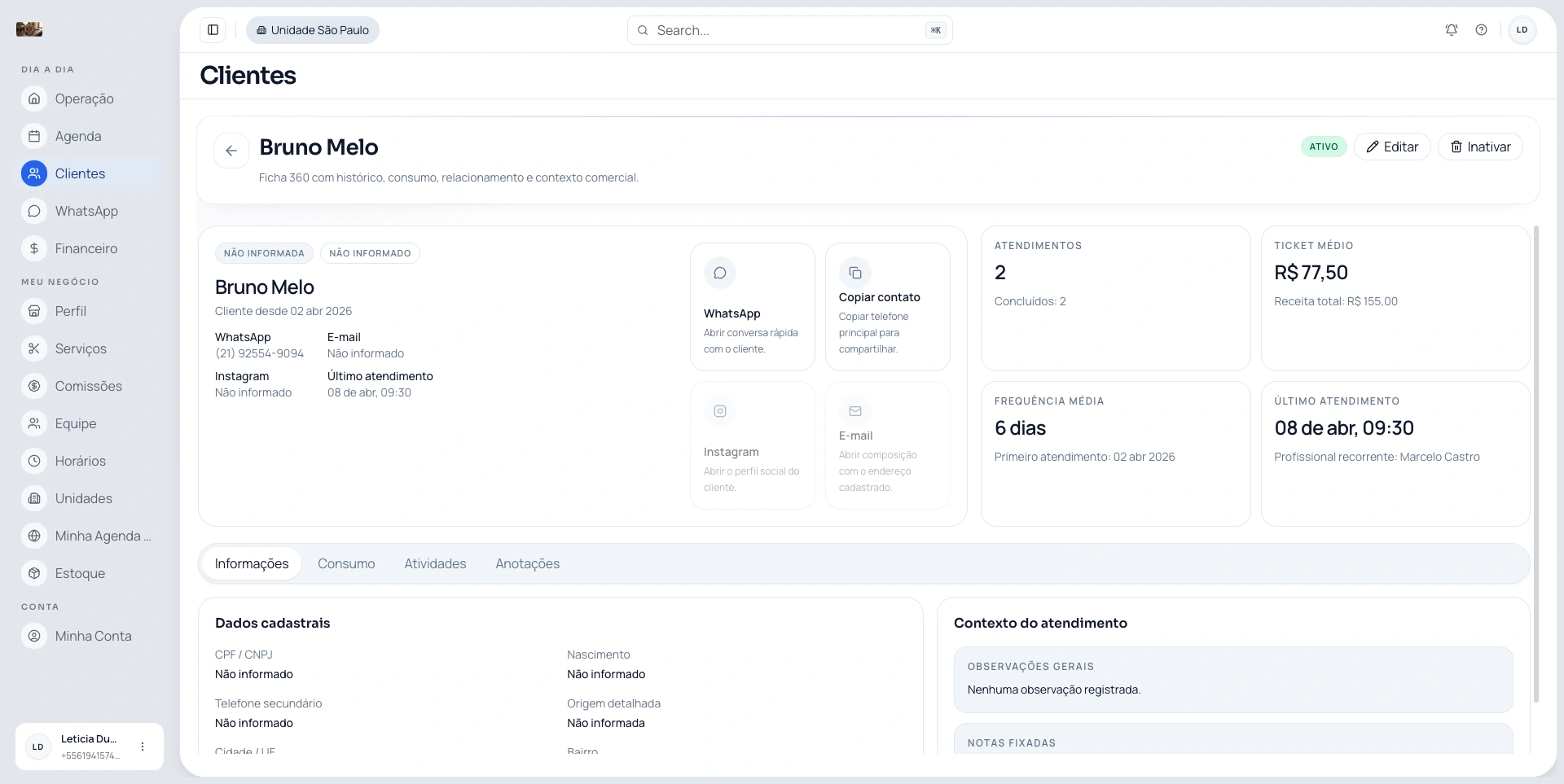 Ficha do cliente no Opero com histórico, frequência média, ticket e último atendimento